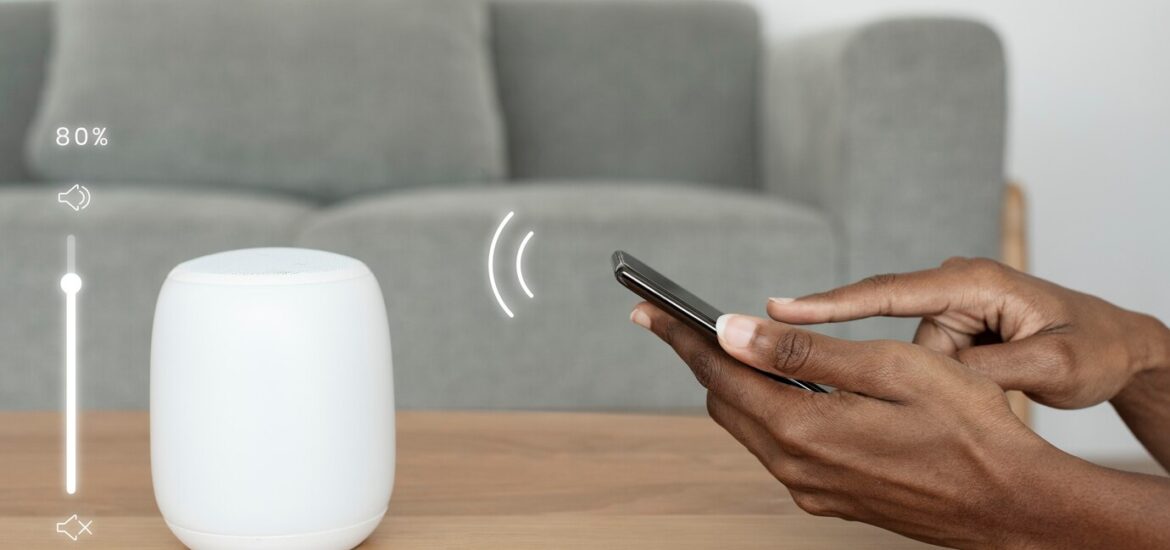 Les étapes pour synchroniser votre assistant vocal à la maison domotique