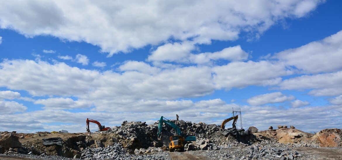 découvrez l'univers des earthworks : techniques de modelage et d'aménagement du terrain qui transforment le paysage. apprenez les méthodes, les applications et l'impact environnemental des travaux de terrassement, et comment ils peuvent revitaliser votre espace extérieur.